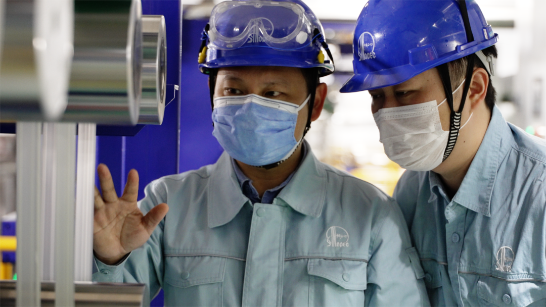 為上海中石化大絲束碳纖維項目供貨中壓電容器組